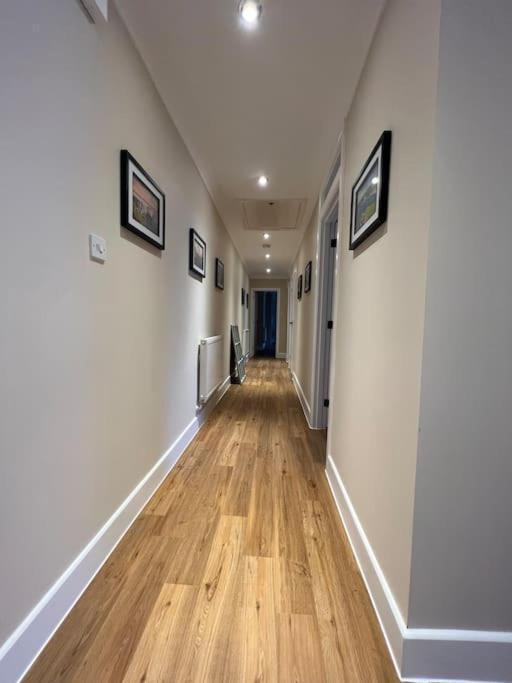 The Annex At Merley Mews 풀 외부 사진